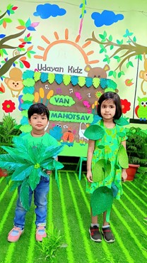 VAN MAHOTSAV      AT UDAYAN KIDZ ASHIAYAN NAGAR PATNA