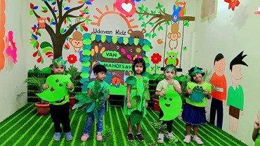 VAN MAHOTSAV      AT UDAYAN KIDZ ASHIAYAN NAGAR PATNA