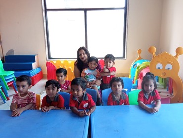 TEACHERS DAY CELEBRATION AT UDAYAN KIDZ SEC 108