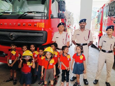 EXCURSIONS TRIP TO FIRE STATION ( UDAYAN KIDZ ASHIYANA NAGAR,PATNA)