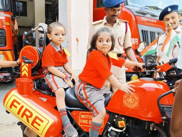 EXCURSIONS TRIP TO FIRE STATION ( UDAYAN KIDZ ASHIYANA NAGAR,PATNA)