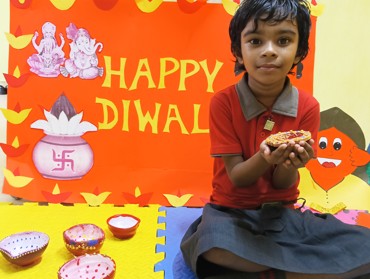 DIYA DECORATION /DIWALI CELEBRATION  AT UDAYAN KIDZ ASHIYAN NAGAR ,PATNA