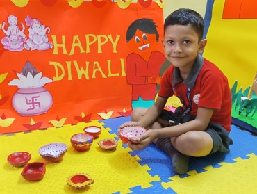 DIYA DECORATION /DIWALI CELEBRATION  AT UDAYAN KIDZ ASHIYAN NAGAR ,PATNA