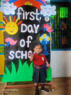 FIRST DAY OF THE SCHOOL