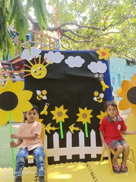 YELLOW DAY DELIGHT   AT AG COLONY PATNA