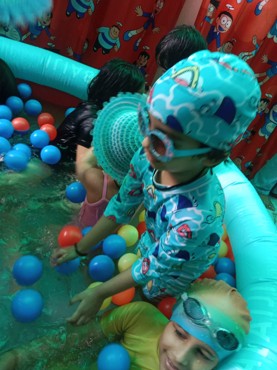 Splash pool