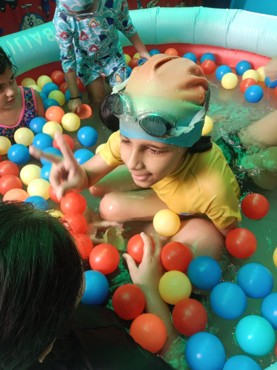 Splash pool