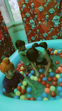 Splash pool