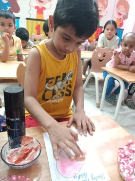 SHAVING FOAM PAINTING