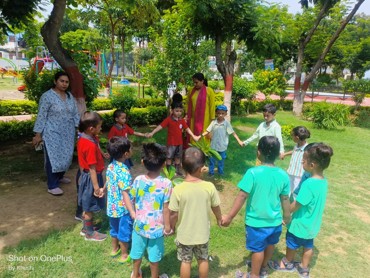 GREEN DAY DELIGHT AT AG COLONY PATNA