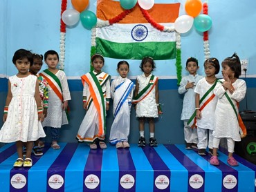 Independence day celebration at Udayan kidz sec-08